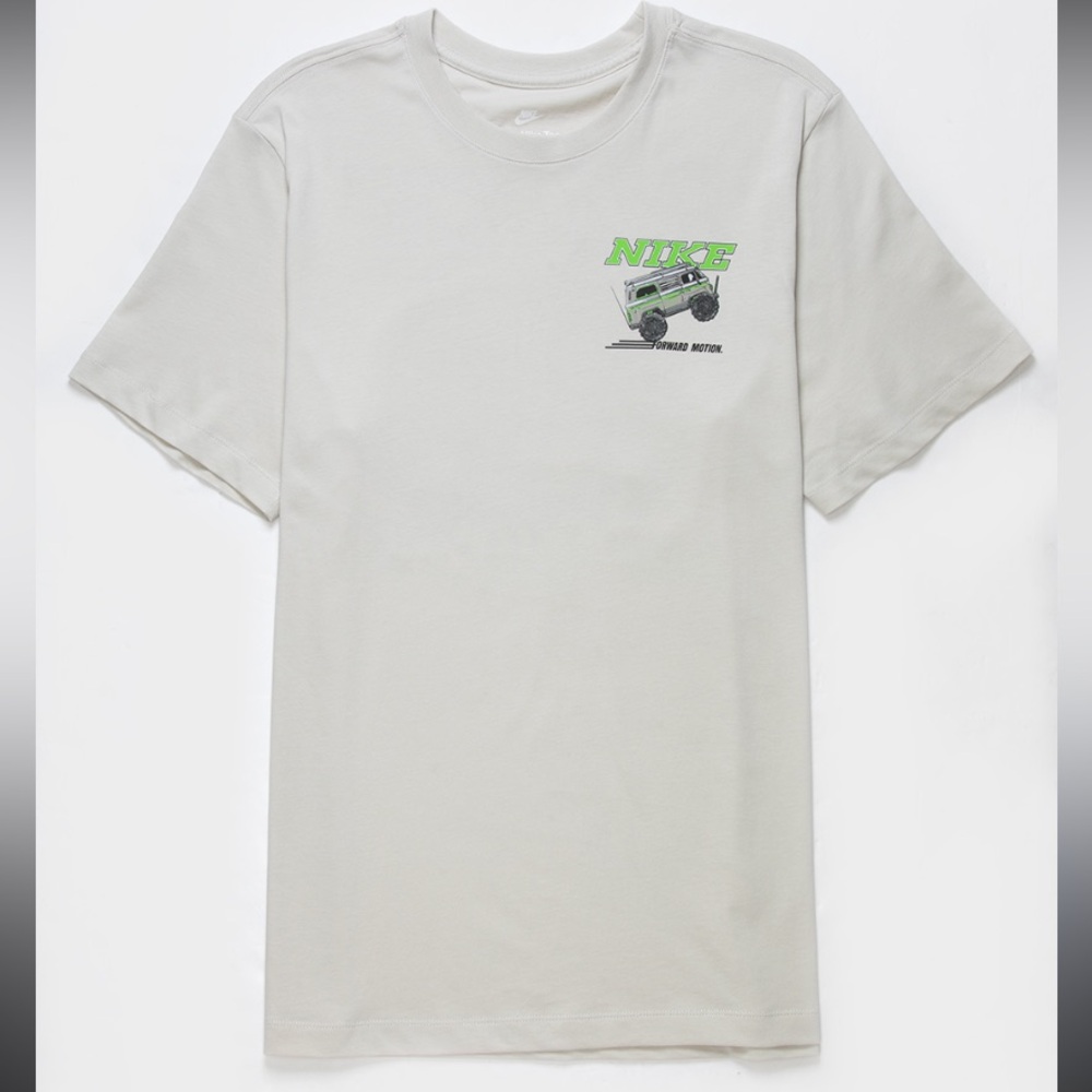 Nike Gray T-Shirt with Green and Black Graphic